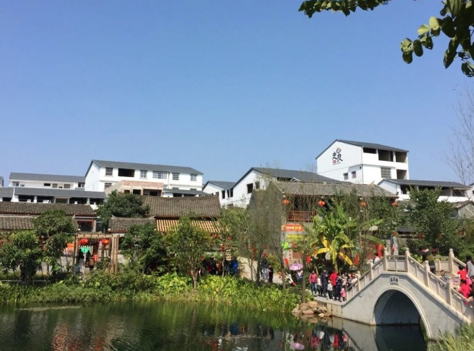杭州擬推進(jìn)以縣城為重要載體的城鎮(zhèn)化建設(shè)，加快補(bǔ)齊環(huán)境衛(wèi)生等短板