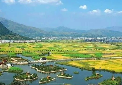 支持在適宜的地區(qū)探索EOD模式創(chuàng)新，生態(tài)環(huán)境部就《關(guān)于進一步推進農(nóng)村生活污水治理的指導(dǎo)意見》有關(guān)問題答記者問